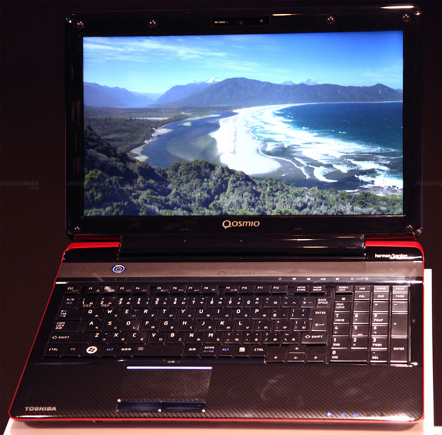 3D-Ноутбук Toshiba dynabook Qosmio T851/D8CR