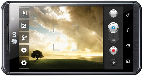 LG Optimus 3D: 3D-смартфон скоро в России 