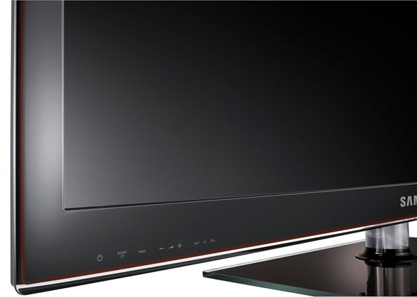Телевизоры Samsung серии D550 воспроизводят 2D/3D-контент