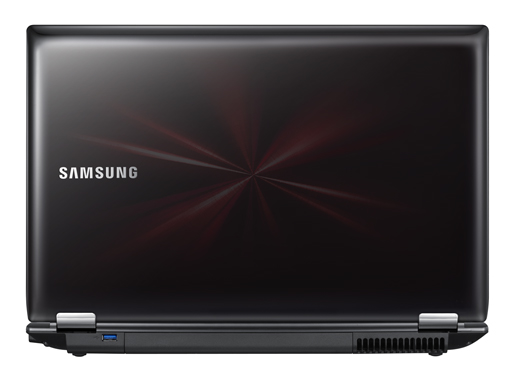 Яркий" 3D-ноутбук Samsung RF712