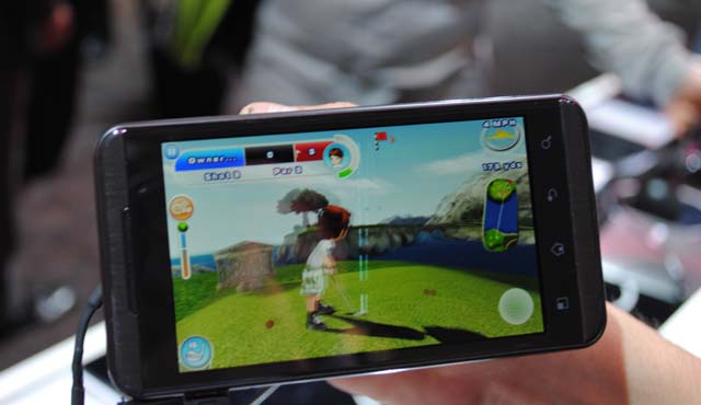 Теперь 3D-игр на смартфоне LG Optimus 3D станет еще больше