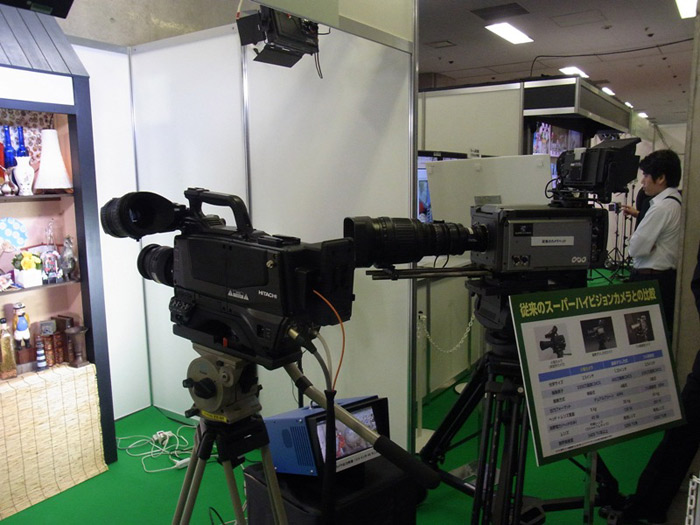 Видеокамера разработана при сотрудничестве инженеров Hitachi Kokusai Electric