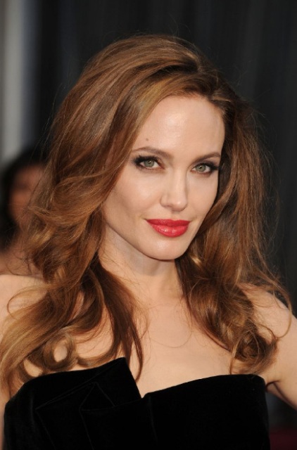 Анджелина Джоли (Angelina Jolie) в 3D-ленте «Малефисента» (Maleficent)
