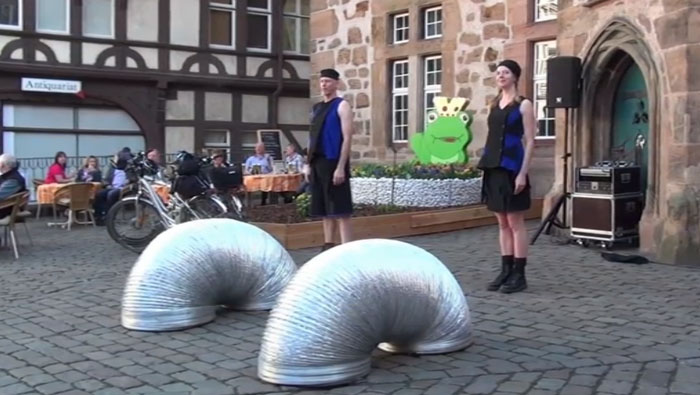 Marburger Frühling 2012: театральные импровизации на YouTube 3D