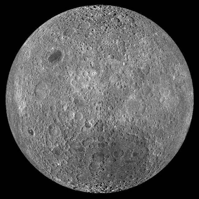 Опубликованы стерео 3D-фото поверхности Луны