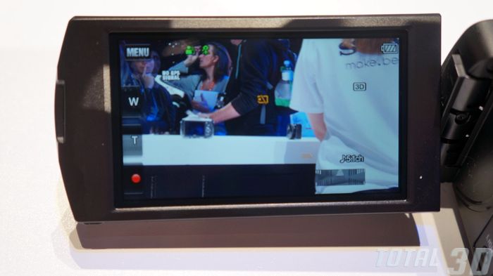 CES 2013: фото нового 3D-камкордера Sony HDR-TD30V