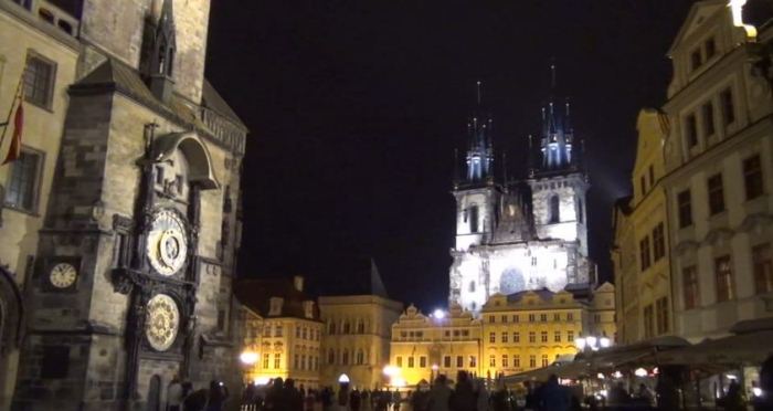 YouTube стерео 3D: трёхмерная прогулка по Праге