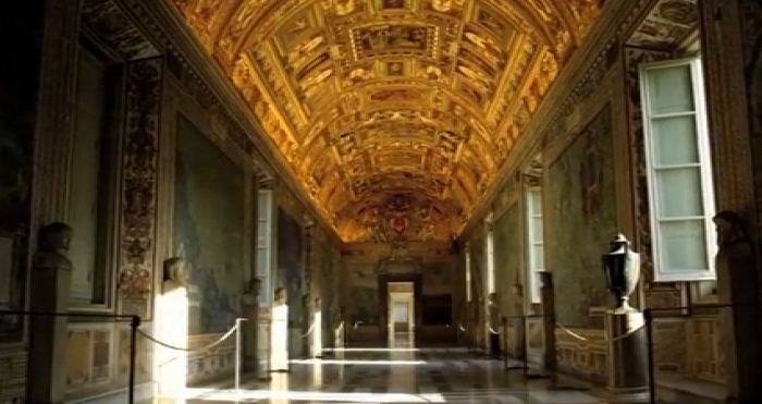 «Музеи Ватикана 3D» (Vatican Museums 3D) на Sky 3D: трёхмерное превью на YouTube 3D
