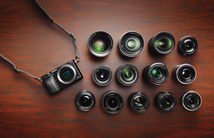 Камеры A77 Mark II и A6000: цены и доступность новинок от Sony