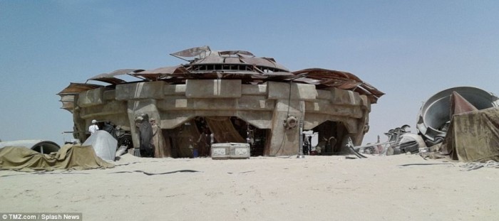 3D-лента «Звездные войны: Эпизод 7» (Star Wars: Episode VII): фото и видео со съёмочной площадки
