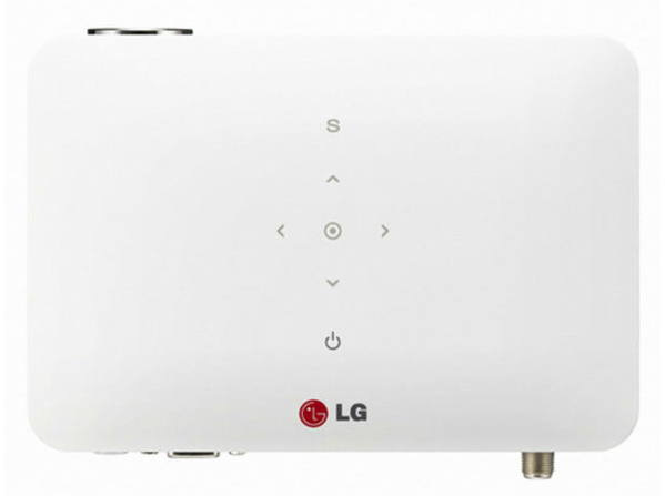 Компактный проектор LG MiniBeam PW700: скоро в продаже