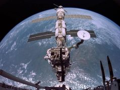 Космическая станция в 3D: 47-минутная документалка IMAX на YouTube Космическая станция в 3D: 47-минутная документалка на YouTube