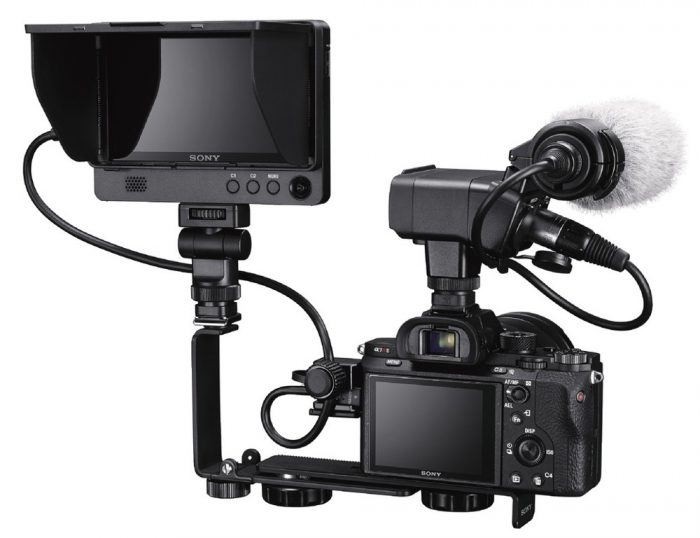 Камера Sony A7RII (ILCE-7RM2) и внешний ЖК-экран CLM-FHD5
