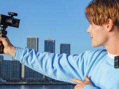 Новые микрофоны Sony для создателей видеоконтента Беспроводной микрофон Sony ECM-W2BT, петличный микрофон Sony ECM-LV1